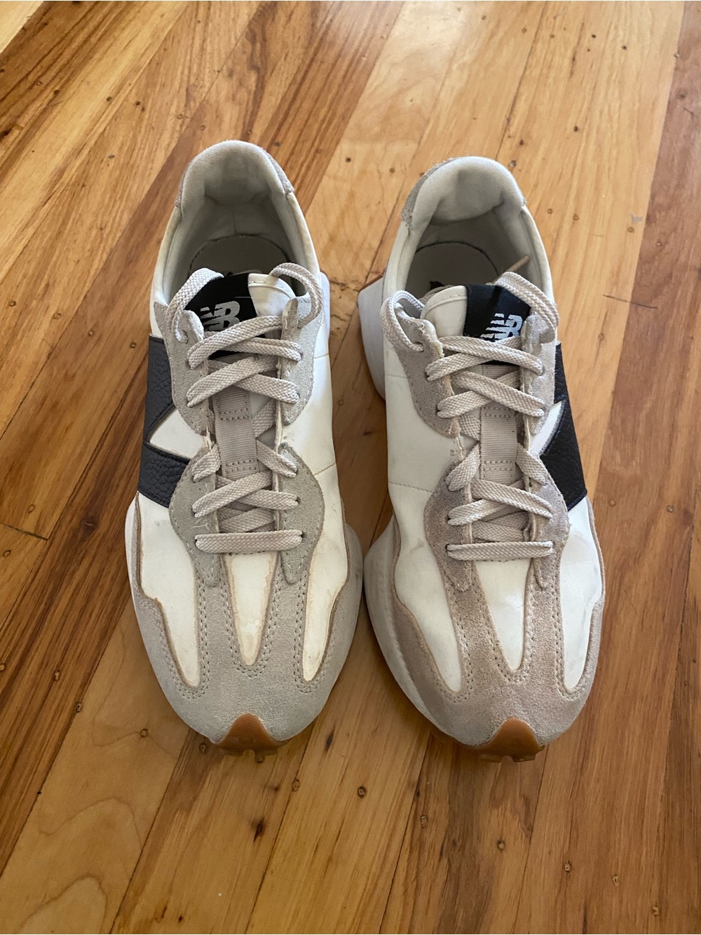 New Balance 327, size 8